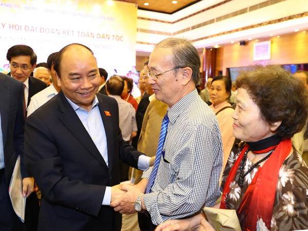 Thủ tướng dự Ngày hội Đại đoàn kết toàn dân tộc phường Điện Biên ảnh 1