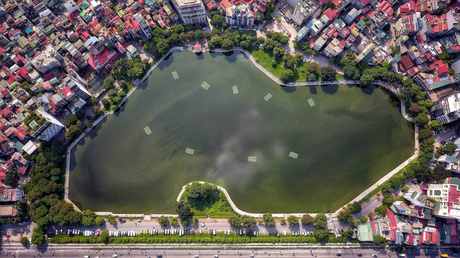 ''Mặc áo'' mới cho ao hồ Thủ đô: Để ''lá phổi xanh'' trong lành hơn ảnh 1