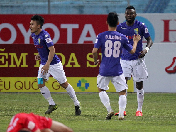 Hà Nội phô diễn lối đá đẹp mắt, Hoàng Anh Gia Lai thua 3 bàn không gỡ ảnh 1