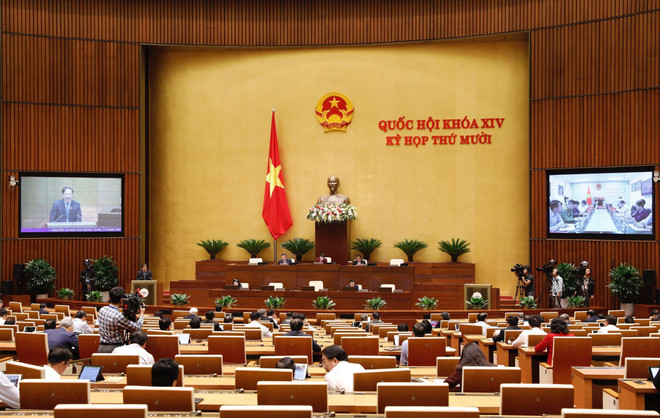 Quốc hội thảo luận trực tuyến về một số nội dung còn ý kiến khác nhau của dự thảo Luật Bảo vệ môi trường (sửa đổi). Ảnh: Dương Giang - TTXVN Luật Bảo vệ môi trường sửa đổi: Tham vấn cộng đồng cần phải vì dân ảnh 1