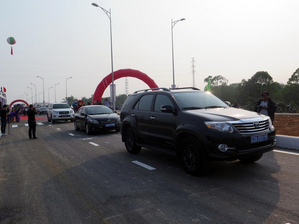 Đà Nẵng khánh thành tuyến đường Nguyễn Tất Thành nối dài ảnh 2