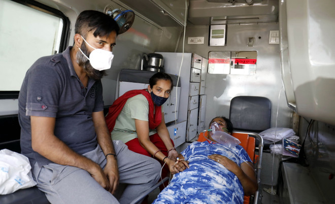 Lãnh đạo Nhà nước, Chính phủ thăm hỏi tình hình COVID-19 tại Ấn Độ ảnh 1