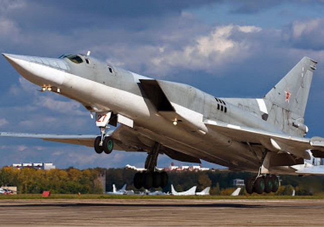 Lực lượng vũ trụ Nga nhận máy bay ném bom Tu-22M3M từ năm 2021 ảnh 1