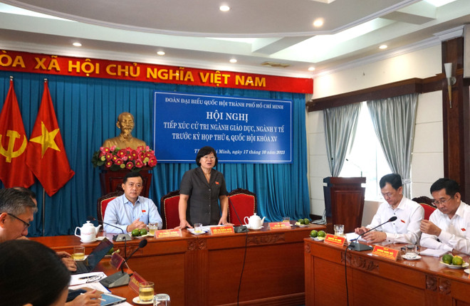 Kiến nghị điều chỉnh chính sách tiền lương phù hợp cho y tế, giáo dục ảnh 2