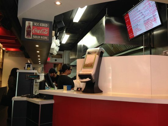 4 nhà hàng Việt lọt top 100 nhà hàng nấu ăn ngon nhất Canada ảnh 1