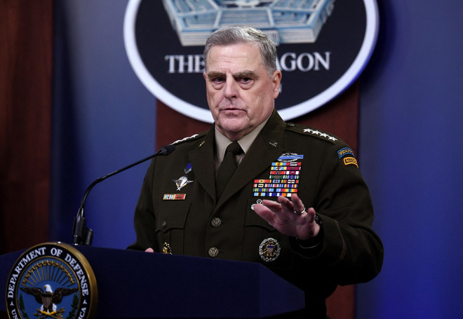 Chủ tịch Hội đồng Tham mưu trưởng liên quân Mỹ, Tướng Mark Milley. (Ảnh: AFP/TTXVN) Tình báo Mỹ không dự báo sự sụp đổ chóng vánh của Afghanistan ảnh 1