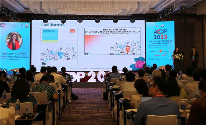 Gần 500 đại biểu dự Hội nghị Dược lâm sàng châu Á tại Việt Nam ảnh 1