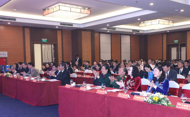 Gặp mặt kỷ niệm 75 năm Ngày tổng tuyển cử đầu tiên tại Sơn La ảnh 1