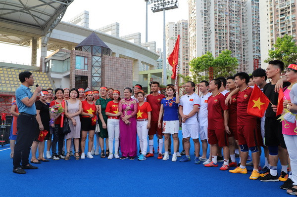 Người Việt tại Hong Kong và Macau tổ chức giao hữu bóng đá ảnh 3
