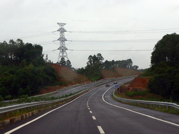 Tiểu vùng sông Mekong tăng cường hợp tác thương mại và đầu tư ảnh 1