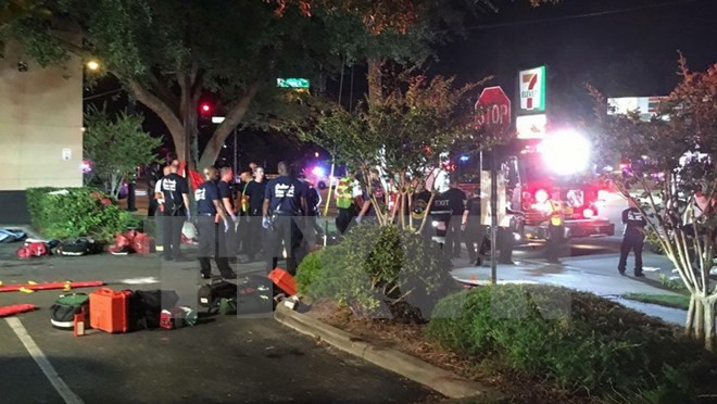 Lời cảnh báo nghiêm khắc từ vụ xả súng đẫm máu tại Orlando ảnh 1