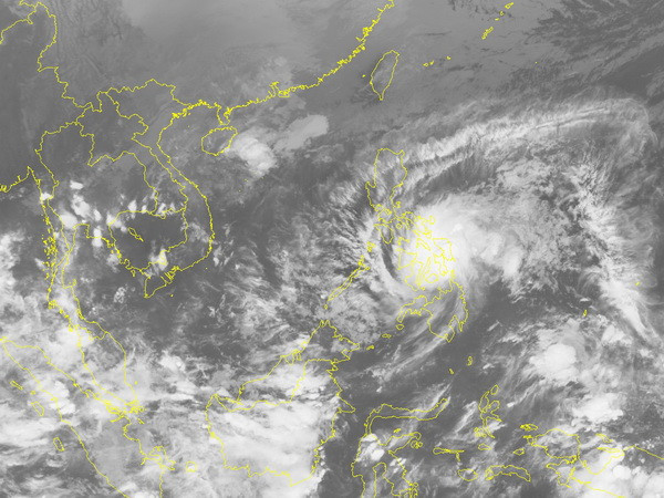 Áp thấp nhiệt đới mới xuất hiện có khả năng mạnh lên thành bão ảnh 1