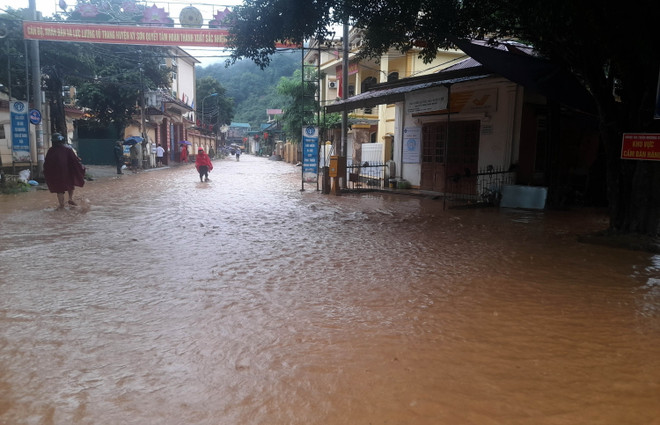 Các tỉnh từ Bắc Bộ đến Hà Tĩnh có mưa to về chiều tối và đêm ảnh 1