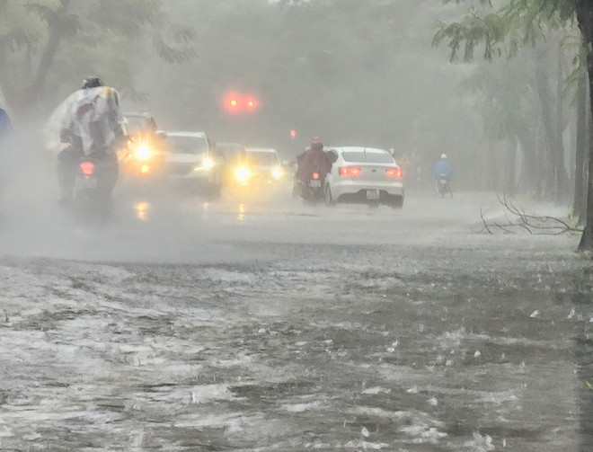 Thanh Hóa: Mưa lớn trên diện rộng ảnh hưởng đến sản xuất, giao thông ảnh 1