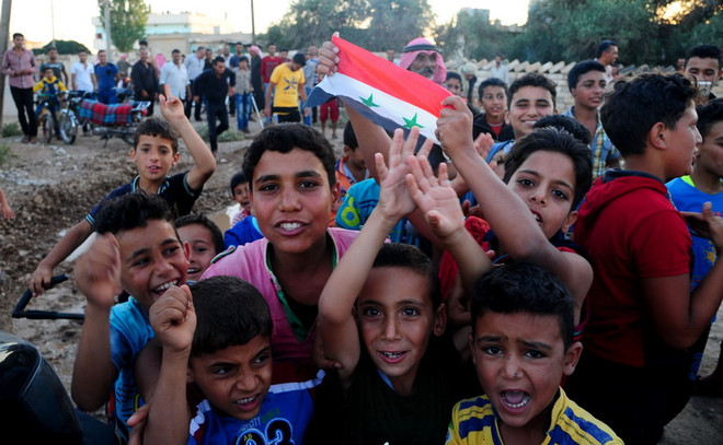 Các nhóm vũ trang đối lập Syria ký kết thỏa thuận ngừng bắn ảnh 1