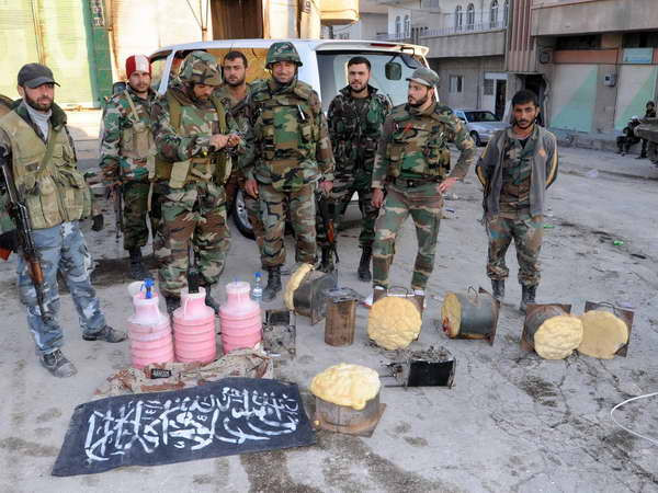 Quân đội Syria tái chiếm thị trấn chiến lược gần thủ đô ảnh 1