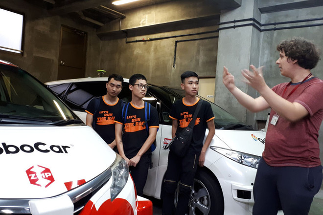 Các quán quân của Cuộc đua số trải nghiệm xe tự hành tại Nhật Bản ảnh 1