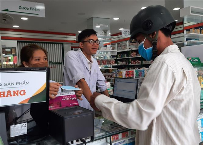 Thứ trưởng Bộ Y tế trả lời về vấn đề danh mục đấu thầu thuốc ảnh 1