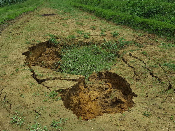 Hà Nội lập kế hoạch khắc phục vụ sụt lún đất ở Mỹ Đức ảnh 1