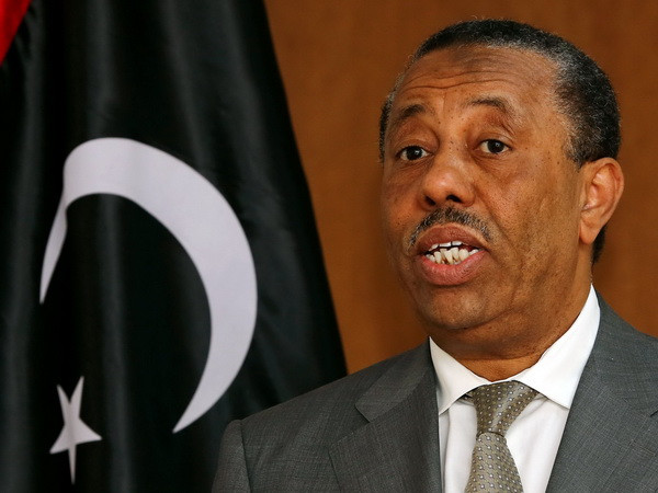 Thủ tướng Chính phủ Libya được quốc tế công nhận, ông Abdullah al-Thani. (Nguồn: AFP/TTXVN) Chính phủ Libya ra lệnh cho quân đội giải phóng thủ đô Tripoli ảnh 1