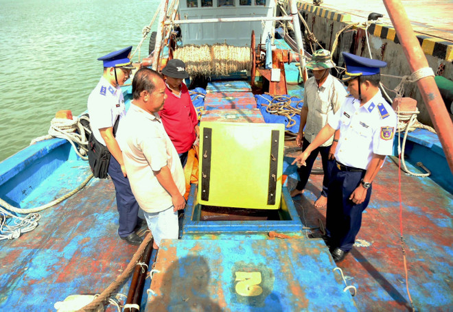 Điều tra làm rõ vụ tàu chở 90.000 lít dầu DO không rõ nguồn gốc ảnh 1