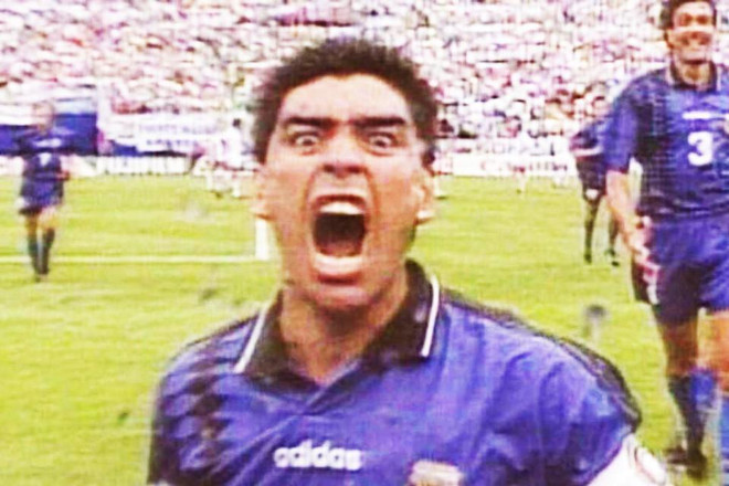 Điểm danh những cầu thủ “tàn nhẫn” nhất trong lịch sử World Cup ảnh 2