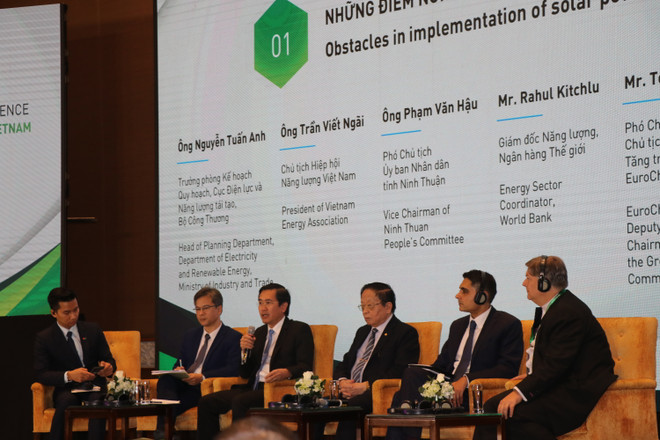 Độc quyền trong truyền tải điện: Năng lượng tái tạo bị ''trói tay'' ảnh 2