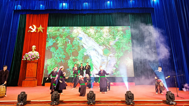 Lào Cai: Bảo tồn di sản văn hóa quốc gia Khắp Nôm của người Tày ảnh 1