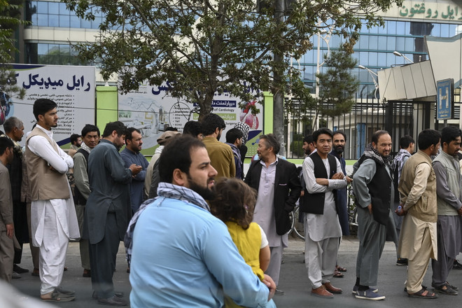 Afghanistan: Hàng nghìn người ở Kandahar biểu tình phản đối Taliban ảnh 1