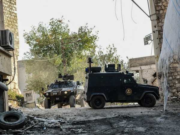 Lãnh đạo Mỹ, Thổ Nhĩ Kỳ cam kết đẩy mạnh cuộc chiến chống IS ảnh 1