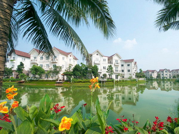 Mua biệt thự Vinhomes Riverside, nhận siêu xe Mercedes-Benz ảnh 1