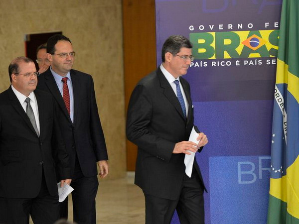 Tổng thống Brazil Dilma Rousseff bắt đầu cải tổ êkíp kinh tế ảnh 1
