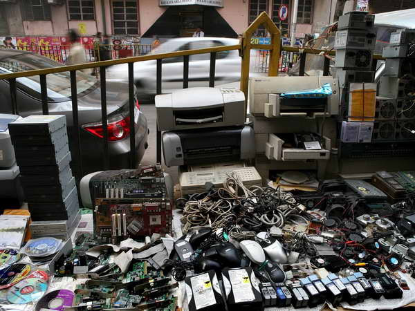 Báo động thực trạng rác thải điện tử ở Việt Nam ảnh 1