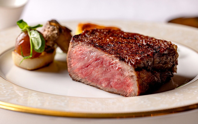 Có gì trong món bíttết "đắt nhất nước Anh" của nhà hàng Aragawa? ảnh 1