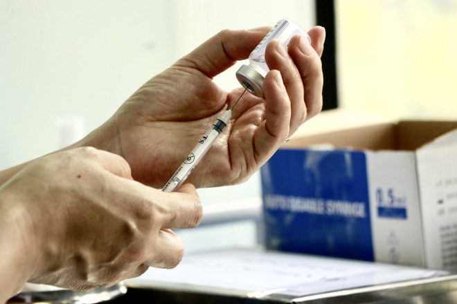 (Nguồn: TTXVN) Bộ Y tế hướng dẫn điều trị hội chứng giảm tiểu cầu sau tiêm vaccine ảnh 1