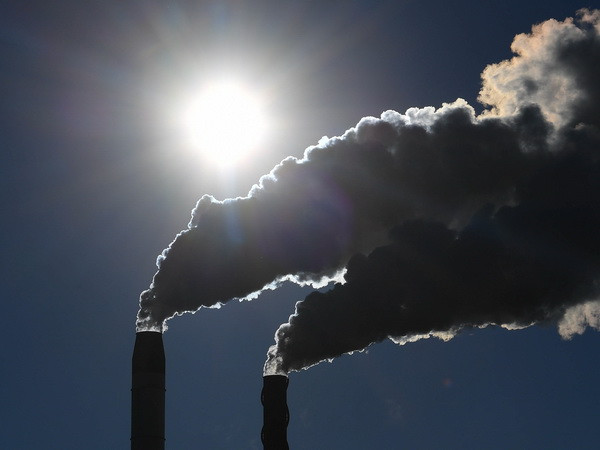 Sau 3 năm chững lại, lượng khí CO2 phát thải tăng trở lại ảnh 1