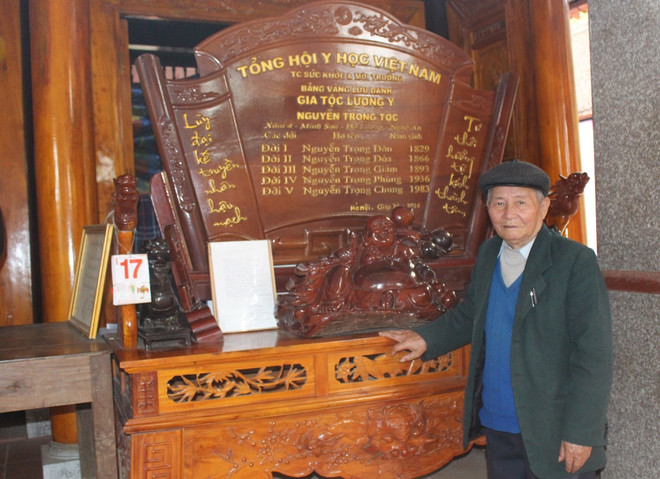 Có một thầy lang tận tâm chữa bệnh cứu người ở xứ Nghệ ảnh 1