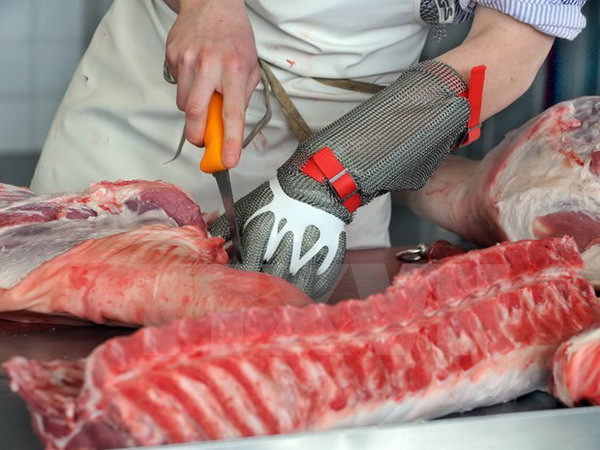 EU sẽ hỗ trợ người chăn nuôi lợn vì lệnh cấm nhập khẩu của Nga ảnh 1