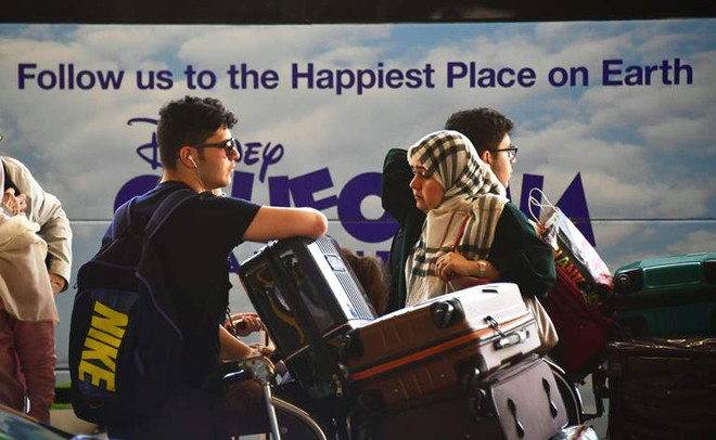 Mỹ công bố dự luật mới hạn chế người nhập cư tay nghề thấp ảnh 1