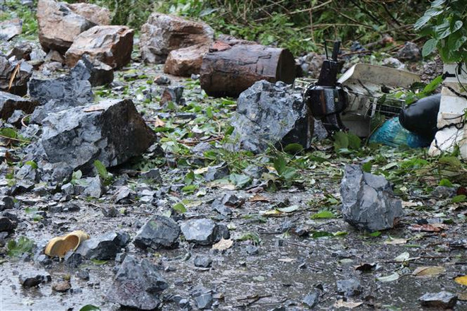 Phú Yên: Người đàn ông bị đá đè tử vong khi đang đục đá ảnh 1