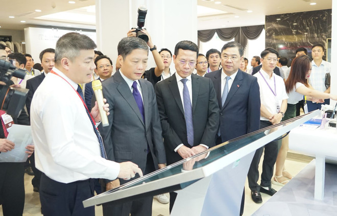 VNPT trình diễn các giải pháp hàng đầu về Chuyển đổi Số ảnh 1