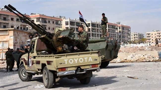 Quân đội Syria ở phía Tây Aleppo. (Nguồn: AFP) Nga bác tin đã nhất trí về hành lang rút lui của phiến quân ở Aleppo ảnh 1