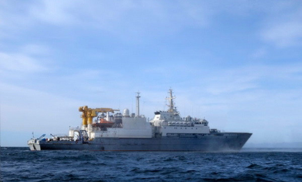 Tàu tìm kiếm cứu nạn hiện đại của Hải quân Nga cập cảng Sri Lanka ảnh 1