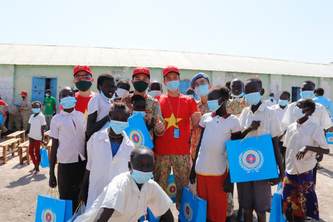 Lính “mũ nồi xanh” Việt Nam và khát vọng hòa bình cho thế giới ảnh 4