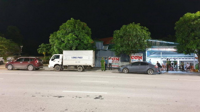 Quảng Ninh: Lái xe bóc niêm phong cabin, dùng giấy xét nghiệm hết hạn ảnh 1