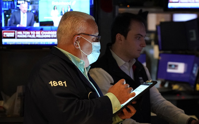 Chứng khoán Mỹ tăng bất chấp dữ liệu về tăng trưởng GDP Mỹ suy giảm ảnh 1