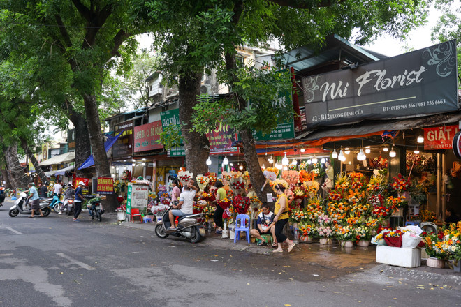 Hoa hồng giá tăng gấp hai, gấp ba lần trong ngày Phụ nữ Việt Nam 20/10 ảnh 9