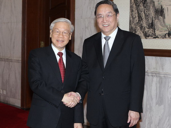 Tổng Bí thư hội kiến với Chủ tịch Chính hiệp Trung Quốc ảnh 1