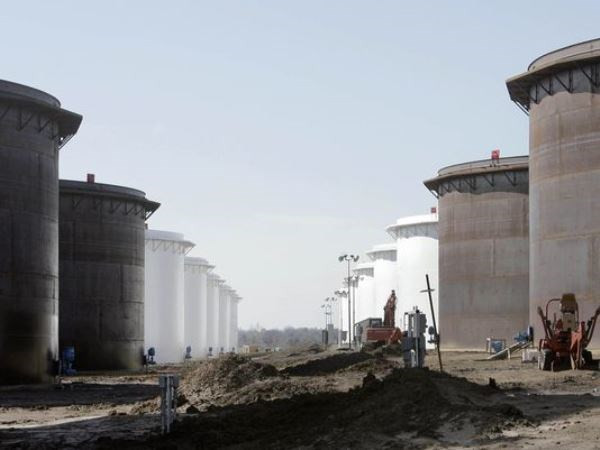 Mỹ trở thành nước sản xuất dầu khí lớn nhất thế giới năm 2014 ảnh 1