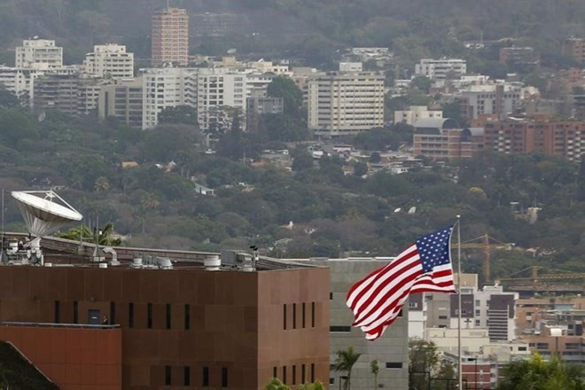 Tổng thống Mỹ ký sắc lệnh tăng cường trừng phạt Venezuela ảnh 1